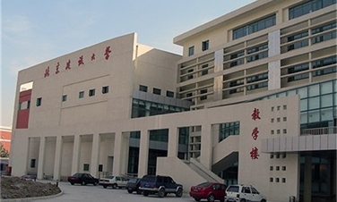 福澤萬(wàn)千學(xué)子，碧淶學(xué)?？諝庠礋崴畽C(jī)成校園熱水新選擇